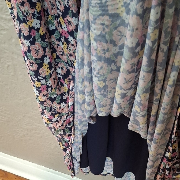 Lane Bryant  Women's Navy Dress with Floral Accents Size 22/24 - Picture 7 of 9